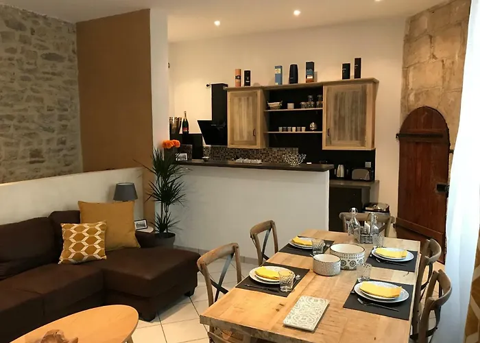 Appartement Appartements nimes Nîmes