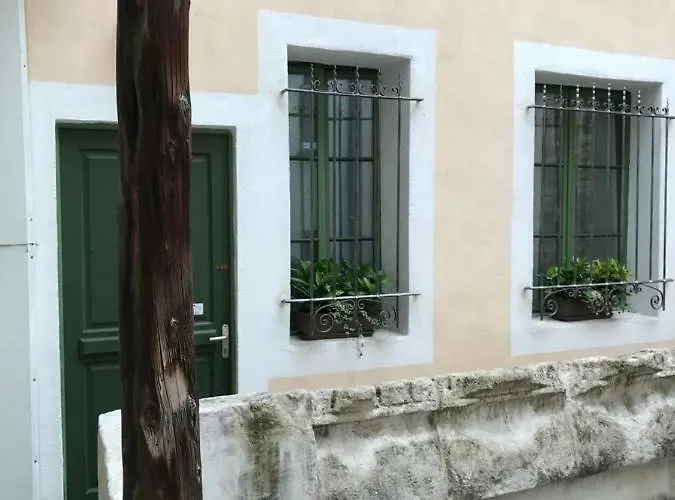 Appartements nimes * Nîmes